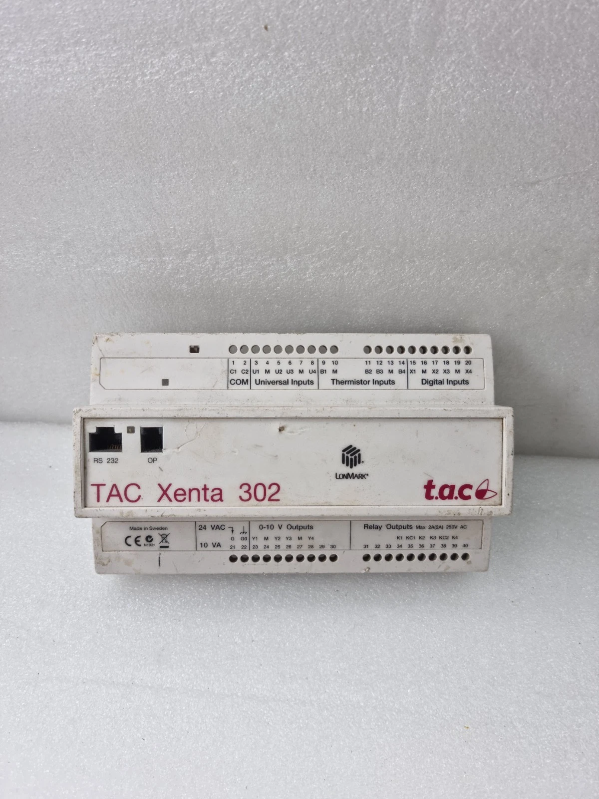 SCHNEIDER TAX XENTA 302 PROGRAMMABLE CONTROLLER